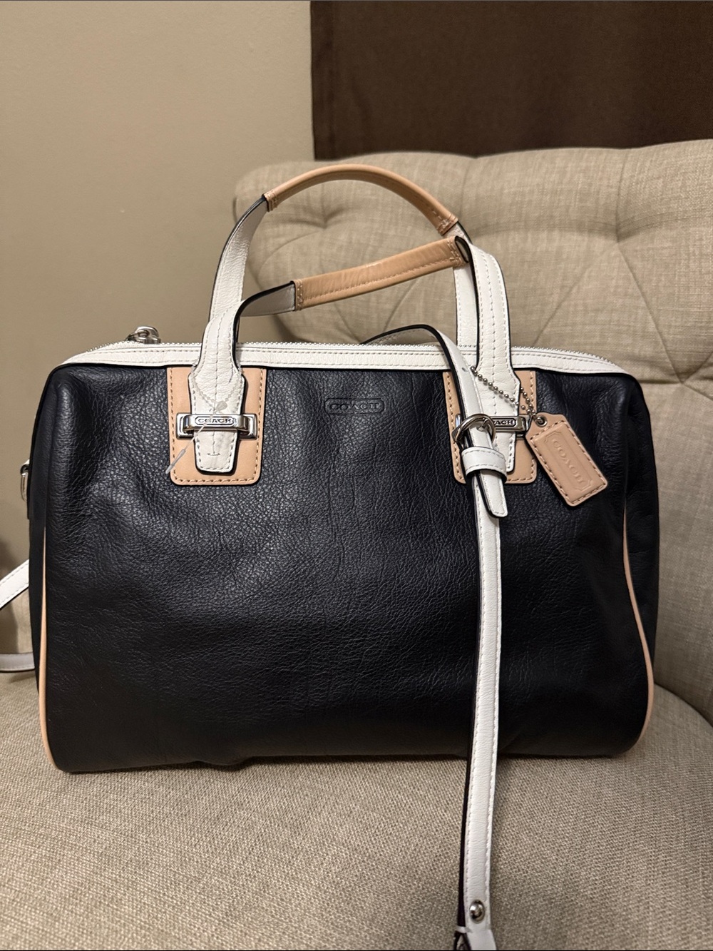 COACH Taylor Spectator Satchel Soft Black Leather Bag Cream Taupe F27027